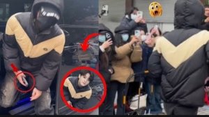 Чонгука застали у входа в отель… Но что-то  в нем показалось не так.