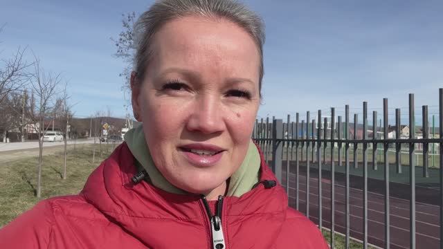 Сходила в зал На ночь жарю блины Утром пошла в полклинику смотреть онлайн