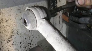 Замена сайлентблоков рулевых тяг Таврия Нова