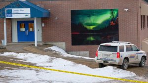 18-летний трансгендер* устроил стрельбу в школе в Канаде, где погибли 10 человек