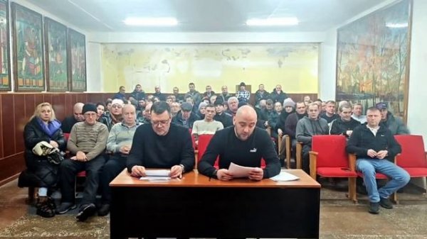 Дорожников Воркуты сокращают чтобы не плать долги по заработной плате!!!!!!