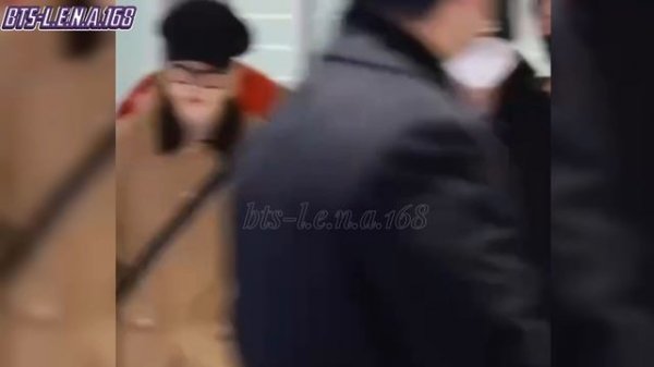 И ещё немного кадров BTS