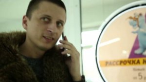 Упоротый наркофос разводит на бабки