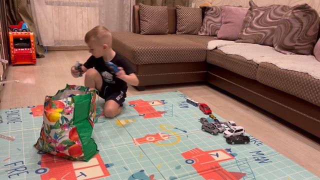 Читаем с Макаром, белка 1 смотреть онлайн