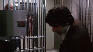 Официальный трейлер "Собачий полдень (1975)"