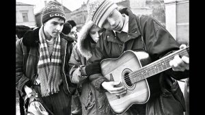 Беззаботный и беспечный... музыка и стихи А. Маршал ; исполнение А. Михайлов