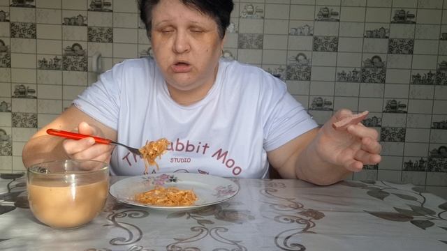 ЕДА НА КАМЕРУ ПРОСТЕЦКИЙ ОБЕД. смотреть онлайн