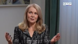 Анастасия Немоляева - советская и российская актриса театра и кино, художник, дизайнер