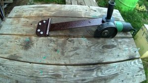 СТАНОК ИЗ ДВЕРНОЙ ПЕТЛИ И БОЛГАРКИ.