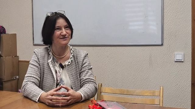 Интервью с экскурсоводом|Москва Пушкина смотреть онлайн