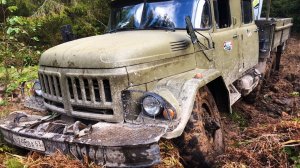 ОТДЫХ ПО-РУССКИ! Засадили грузовик! Военная полноприводная техника Урал, ЗИЛ, ГАЗ. Бездорожье