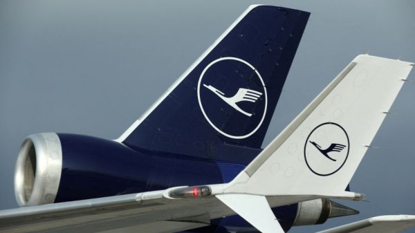 Забастовка: Lufthansa отменила 800 рейсов, 150 тысяч пассажиров застряли в аэропортах