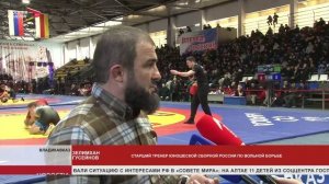 В манеже продолжается первенство России по вольной борьбе