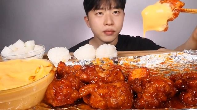 Мукбанг курица и рис Еда на камеру (2) смотреть онлайн