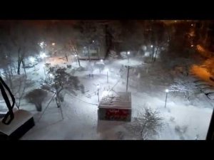 Снегопад и свалка на лоджии)