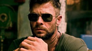 Любимый отрывок из фильма «Тайлер Рейк: Операция по спасению» - Extraction (2020) HD