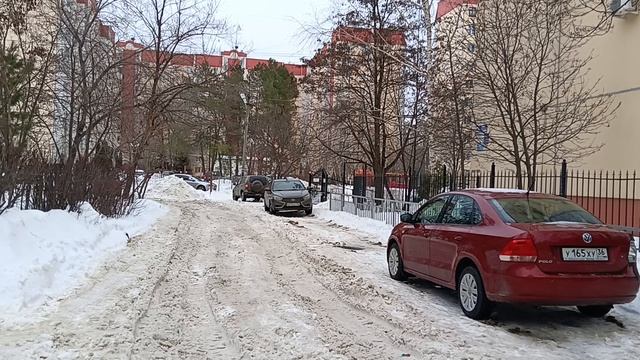 Для чего нужен комбинат по благоустройству г Воронежа, если за зиму он ни разу не прислал технику . смотреть онлайн
