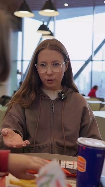 Брали когда нибудь чужой заказ? #sofyakhomova #хомоваактриса #актрисасоня #блогподростка #pov #story