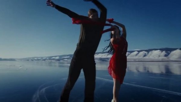 Frozen from Everyone Lucien