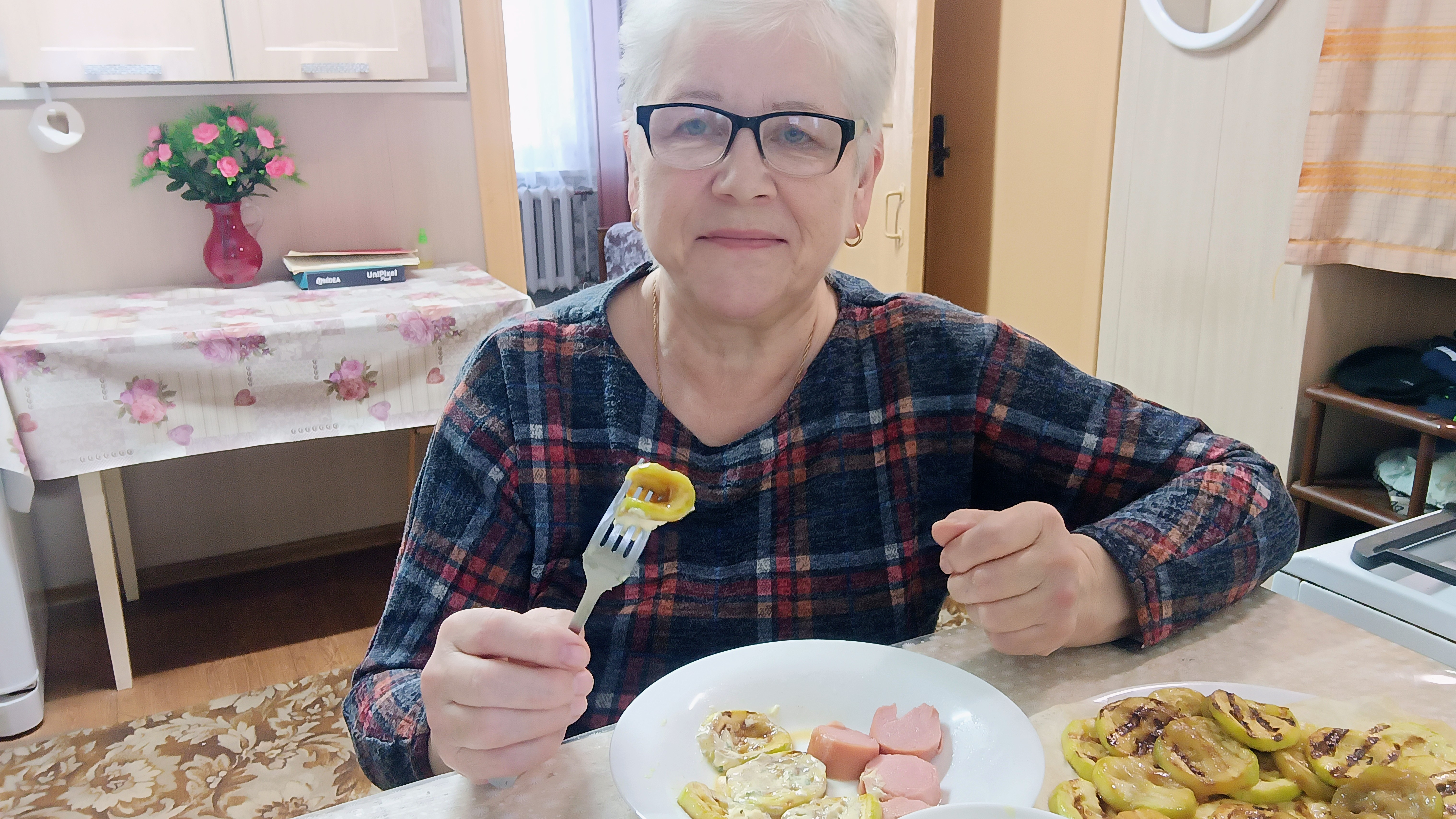 "Жизнь на пенсии".. Вот такие мои будни.. смотреть онлайн