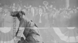 Официальный трейлер "Это случается каждой весною (1949)"