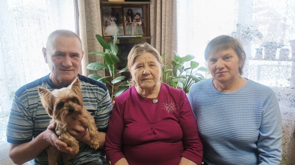 Прогулка на лыжах ,первые посевы ,юбилей.