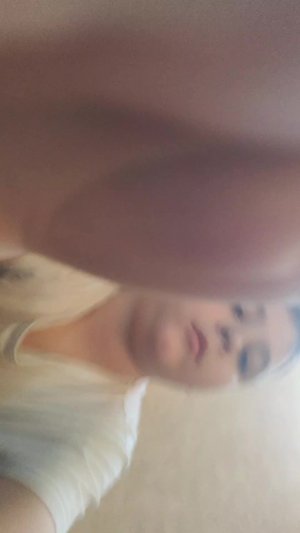 ИГРАЮ НА ФЕНИСКЕ 🤪