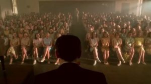 Официальный трейлер "Поймай меня, если сможешь (2002)"