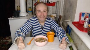 обед с Рыжулей. щи с фасолью. как вы её готовите? мукбанг. обжор. еда на камеру. диета. шизофрения.