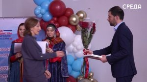 В Каспийске определили лучшего учителя родного языка