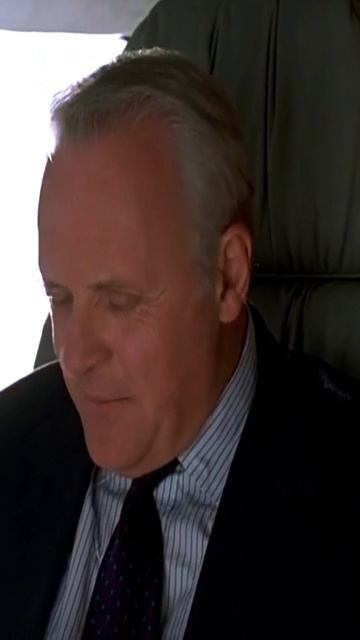 Навязанные киношные волнения, а иначе типа и не жил)