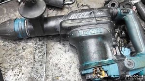 Makita HM 0871C не бьёт, не фиксируется ствол