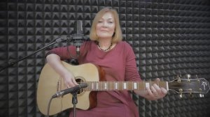 Скоро уж из ласточек в колдуньи