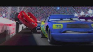 Молния Маквин мультик детский про тачки красную машинку но всё испорчено искусственным интеллектом.