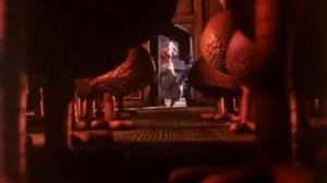 Официальный трейлер "Побег из курятника (2000)"