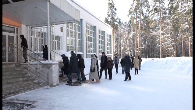Студенты ПГУ приехали на экскурсию в Заречный смотреть онлайн