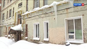 Жильцы дома на Орловской 7б в Кирове живут в постоянной опасности