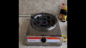 Профессиональная настольная газовая плита.
