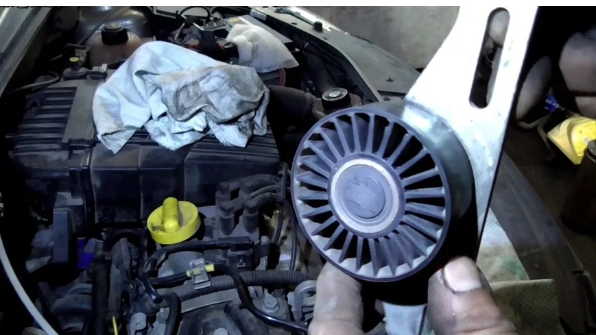 Замена натяжного ролика Lada Largus