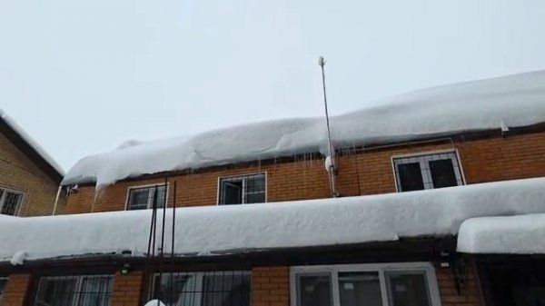 ТАК И ЖИВЁМ...