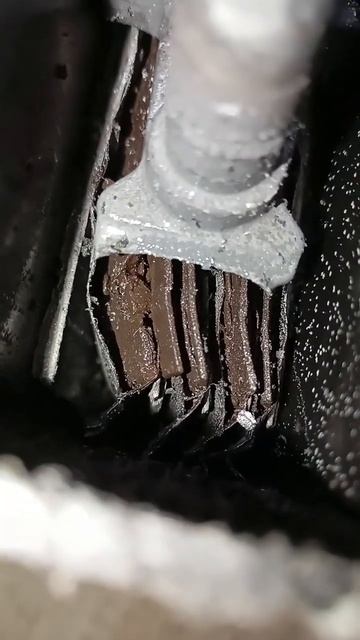 Что внутри аккумулятора АвтоФан от АКОМ, разбор