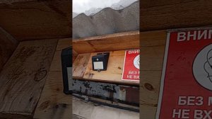 маленький  рассказ много  снега  смазываем   замки  петли   незамерзайка