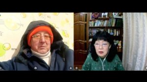 До сих пор болит. Гибридная или не полномасштабная. Украинец мёрзнет.