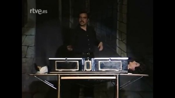 Spanish Magician Cutting a Woman in Three
