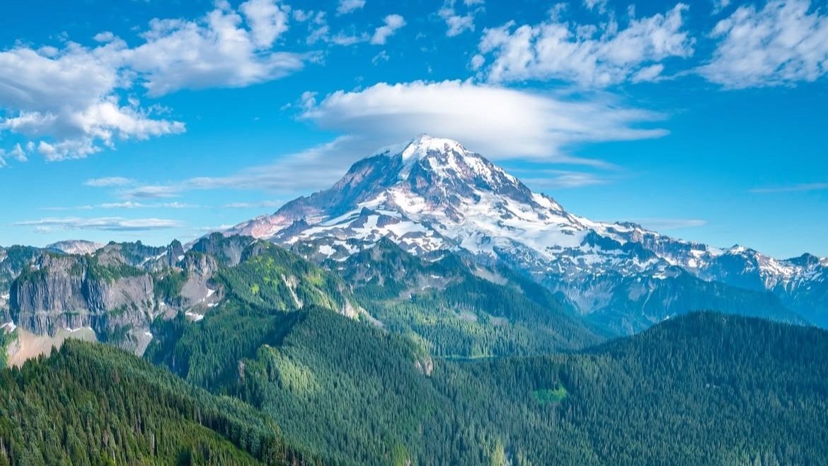 Glimmer In The Dark (Extended Mix) смотреть онлайн