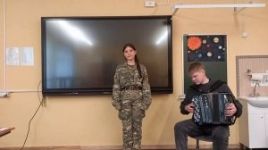 "По Дону гуляет казак молодой", казачья народная песня. Исполняет Середа Кристина Сергеевна