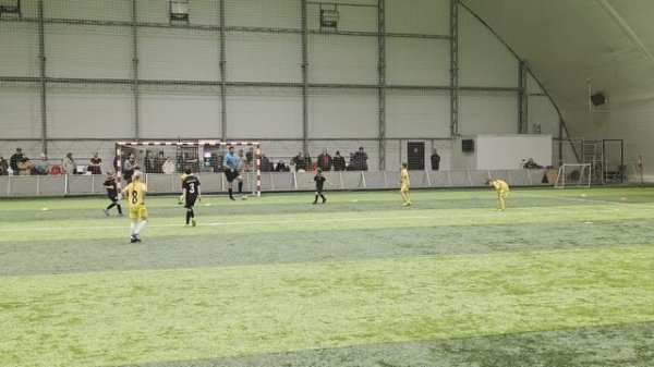 Зимнее первенство г. Таганрога по футболу. ЖФК "Ростов" (2017) - ФК "Спартак" (2018) 1:5 12.02.2026