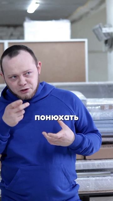 ТАРАКАН СПАЛИЛ ПОДСВЕТКУ на кухне смотреть онлайн