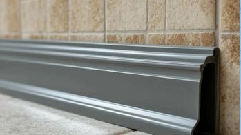 Монтаж ПВХ плинтусов пола. смотреть онлайн