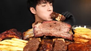 🔥🍲 Мукбанг и Mukbang : МЯСНОЙ БАНКЕТ ПРЕМИУМ-КЛАССА! 🥩 Говяжьи ребра, BBQ курица, свиные ребрышки